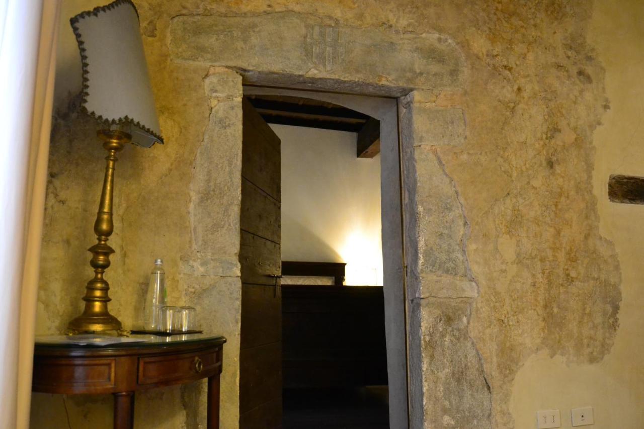 Castello Di Compiano Hotel Relais Museum Extérieur photo